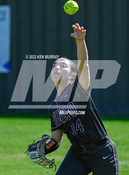 Thumbnail 2 in Bellaire vs Cinco Ranch photogallery.