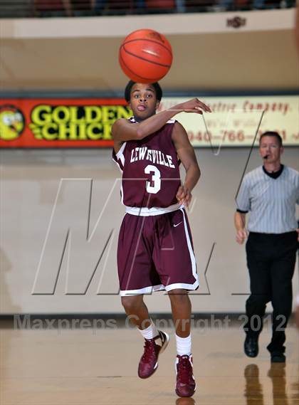 Thumbnail 3 in Sunrise Christian Academy vs. Lewisville (Fantasy of Lights) photogallery.