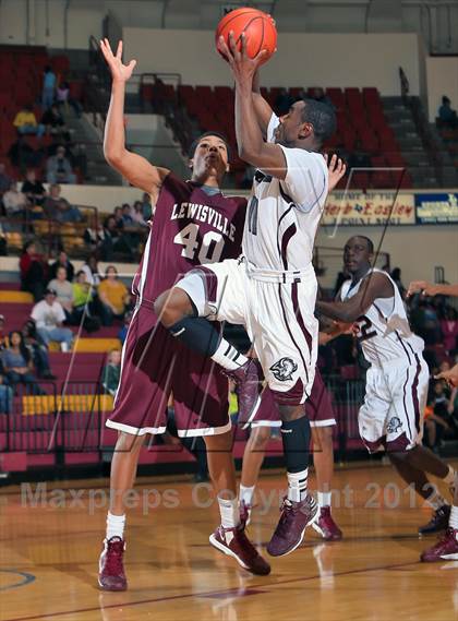 Thumbnail 1 in Sunrise Christian Academy vs. Lewisville (Fantasy of Lights) photogallery.