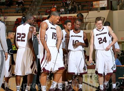 Thumbnail 2 in Sunrise Christian Academy vs. Lewisville (Fantasy of Lights) photogallery.