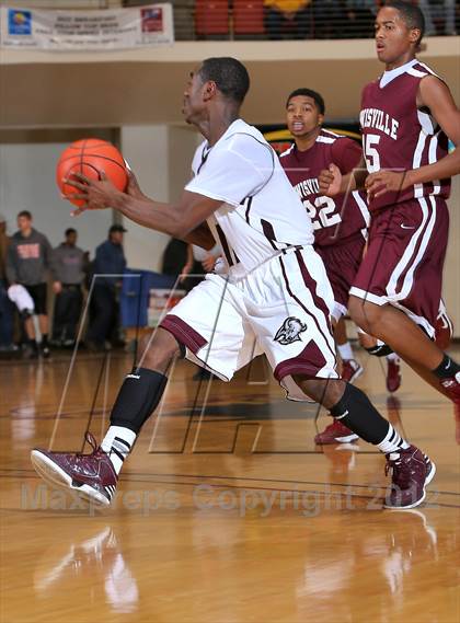 Thumbnail 1 in Sunrise Christian Academy vs. Lewisville (Fantasy of Lights) photogallery.