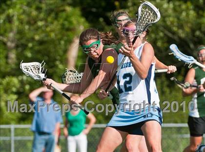 Thumbnail 1 in Duxbury vs. Medfield (MIAA Division 2 South Quarterfinal) photogallery.