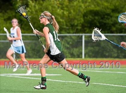Thumbnail 2 in Duxbury vs. Medfield (MIAA Division 2 South Quarterfinal) photogallery.