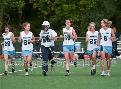 Thumbnail 2 in Duxbury vs. Medfield (MIAA Division 2 South Quarterfinal) photogallery.