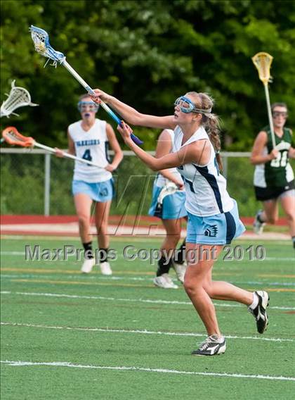 Thumbnail 2 in Duxbury vs. Medfield (MIAA Division 2 South Quarterfinal) photogallery.