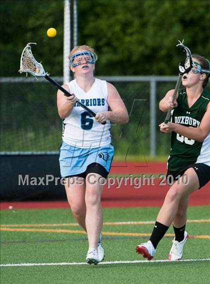 Thumbnail 2 in Duxbury vs. Medfield (MIAA Division 2 South Quarterfinal) photogallery.