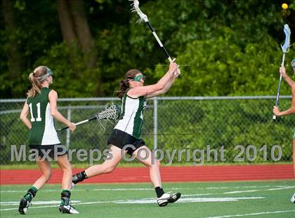 Thumbnail 1 in Duxbury vs. Medfield (MIAA Division 2 South Quarterfinal) photogallery.