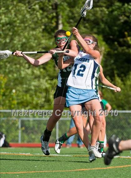 Thumbnail 3 in Duxbury vs. Medfield (MIAA Division 2 South Quarterfinal) photogallery.
