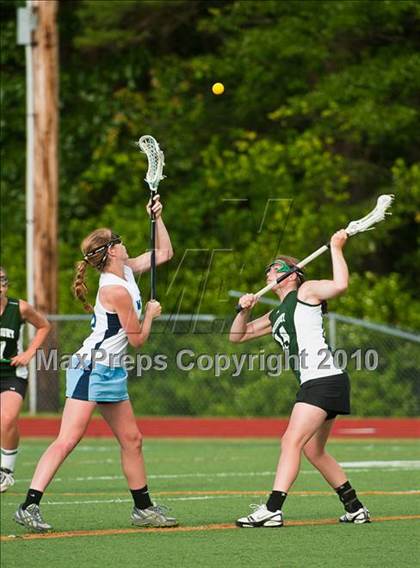 Thumbnail 3 in Duxbury vs. Medfield (MIAA Division 2 South Quarterfinal) photogallery.