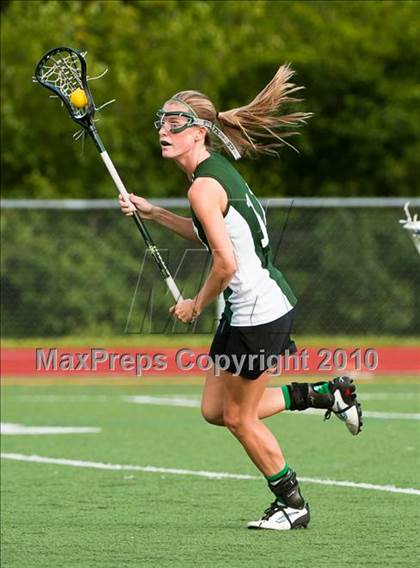 Thumbnail 1 in Duxbury vs. Medfield (MIAA Division 2 South Quarterfinal) photogallery.