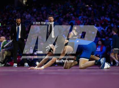 Thumbnail 3 in UIL Wrestling 5A Finals (106 lb - 138 lb) photogallery.
