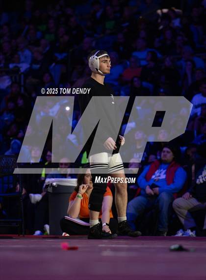 Thumbnail 3 in UIL Wrestling 5A Finals (106 lb - 138 lb) photogallery.