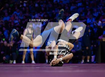 Thumbnail 2 in UIL Wrestling 5A Finals (106 lb - 138 lb) photogallery.