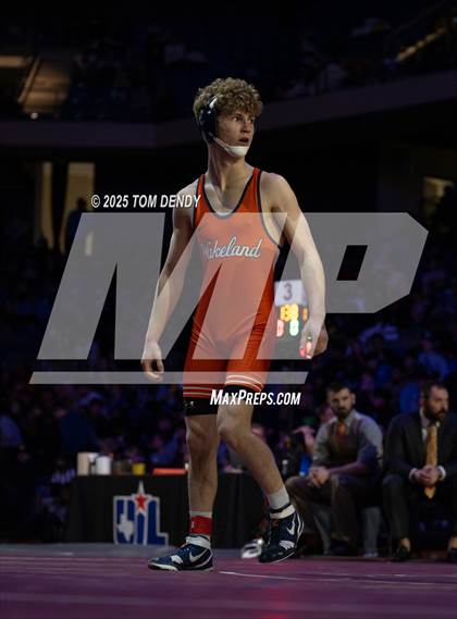 Thumbnail 3 in UIL Wrestling 5A Finals (106 lb - 138 lb) photogallery.
