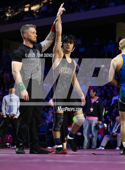 Thumbnail 2 in UIL Wrestling 5A Finals (106 lb - 138 lb) photogallery.