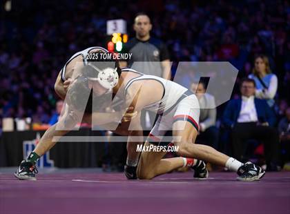 Thumbnail 3 in UIL Wrestling 5A Finals (106 lb - 138 lb) photogallery.