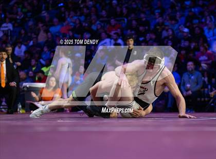Thumbnail 1 in UIL Wrestling 5A Finals (106 lb - 138 lb) photogallery.
