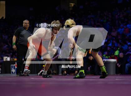 Thumbnail 1 in UIL Wrestling 5A Finals (106 lb - 138 lb) photogallery.