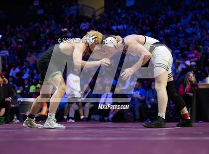 Thumbnail 1 in UIL Wrestling 5A Finals (106 lb - 138 lb) photogallery.