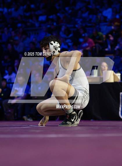 Thumbnail 2 in UIL Wrestling 5A Finals (106 lb - 138 lb) photogallery.