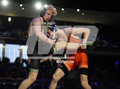 Thumbnail 1 in UIL Wrestling 5A Finals (106 lb - 138 lb) photogallery.