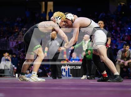 Thumbnail 3 in UIL Wrestling 5A Finals (106 lb - 138 lb) photogallery.