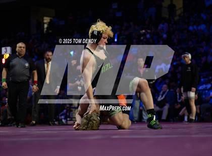 Thumbnail 3 in UIL Wrestling 5A Finals (106 lb - 138 lb) photogallery.