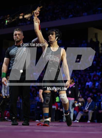 Thumbnail 1 in UIL Wrestling 5A Finals (106 lb - 138 lb) photogallery.