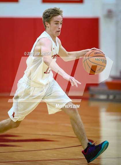 Thumbnail 1 in Goddard vs. Albuquerque Academy (Albuquerque Academy Joe Armijo Basketball Classic) photogallery.