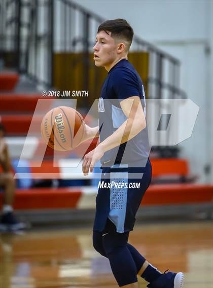 Thumbnail 3 in Goddard vs. Albuquerque Academy (Albuquerque Academy Joe Armijo Basketball Classic) photogallery.