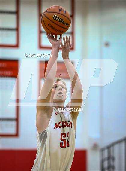 Thumbnail 1 in Goddard vs. Albuquerque Academy (Albuquerque Academy Joe Armijo Basketball Classic) photogallery.