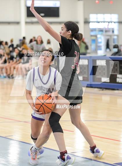Thumbnail 3 in Faith Lutheran vs Portola (NIKE Tournament of Champions) photogallery.