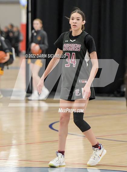 Thumbnail 3 in Faith Lutheran vs Portola (NIKE Tournament of Champions) photogallery.