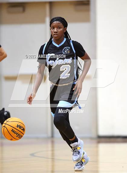 Thumbnail 3 in Bishop Kenny vs Ribault (FHSAA 4A Round 1) photogallery.
