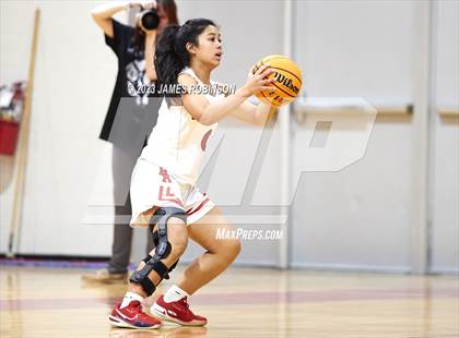 Thumbnail 3 in Bishop Kenny vs Ribault (FHSAA 4A Round 1) photogallery.