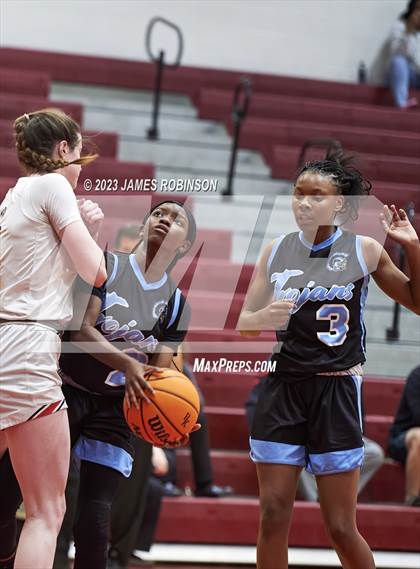 Thumbnail 2 in Bishop Kenny vs Ribault (FHSAA 4A Round 1) photogallery.