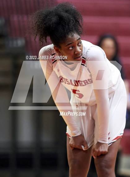 Thumbnail 3 in Bishop Kenny vs Ribault (FHSAA 4A Round 1) photogallery.