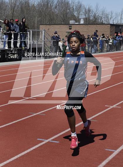 Thumbnail 2 in Rush-Henrietta Relays photogallery.
