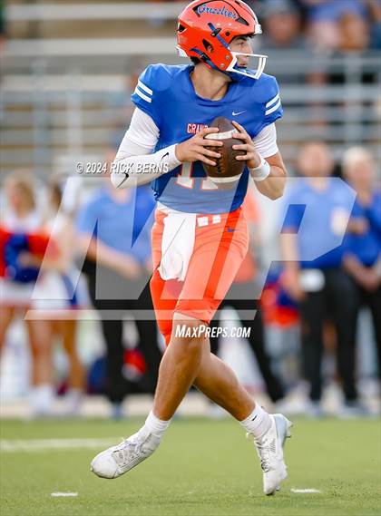 Thumbnail 2 in Grand Oaks vs College Park photogallery.