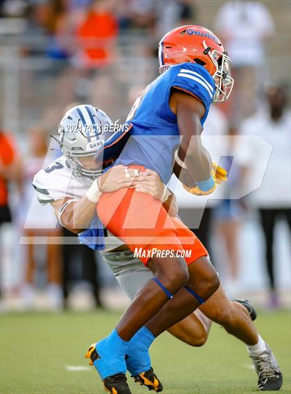 Thumbnail 3 in Grand Oaks vs College Park photogallery.