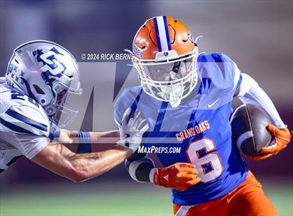 Thumbnail 2 in Grand Oaks vs College Park photogallery.