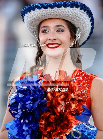 Thumbnail 2 in Grand Oaks vs College Park photogallery.