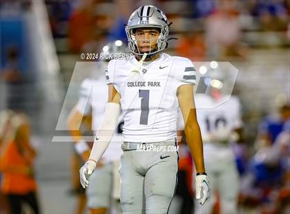 Thumbnail 1 in Grand Oaks vs College Park photogallery.