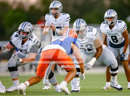 Thumbnail 1 in Grand Oaks vs College Park photogallery.
