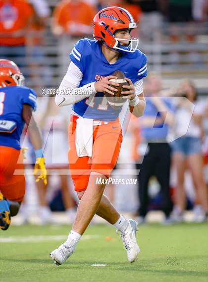 Thumbnail 1 in Grand Oaks vs College Park photogallery.
