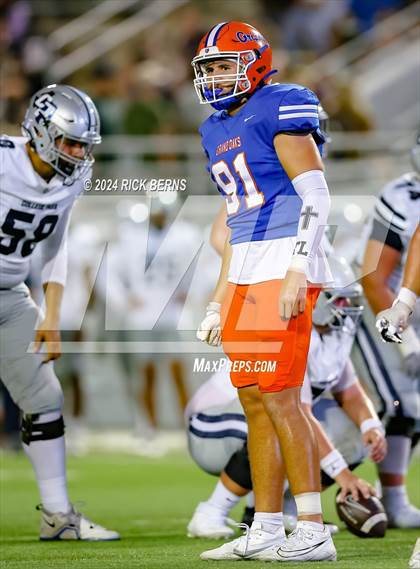 Thumbnail 1 in Grand Oaks vs College Park photogallery.