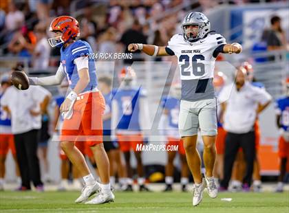 Thumbnail 1 in Grand Oaks vs College Park photogallery.