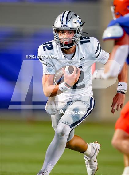 Thumbnail 1 in Grand Oaks vs College Park photogallery.