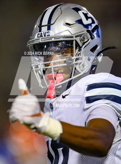 Thumbnail 3 in Grand Oaks vs College Park photogallery.