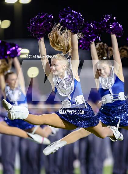 Thumbnail 3 in Grand Oaks vs College Park photogallery.